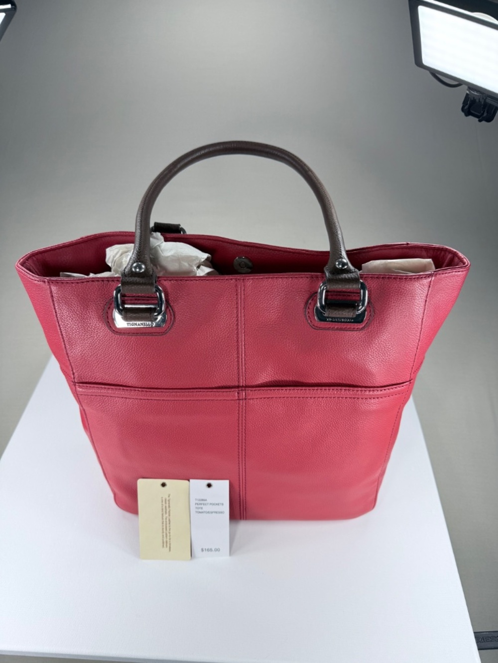 🌟HP🌟 NWT Tignanello Perfect Pockets Leather Medium Tote Bag Tomato Espresso $165 - Picture 2 of 6